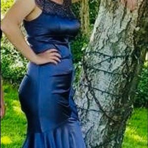 Beautiful elegant prom dress, size 10